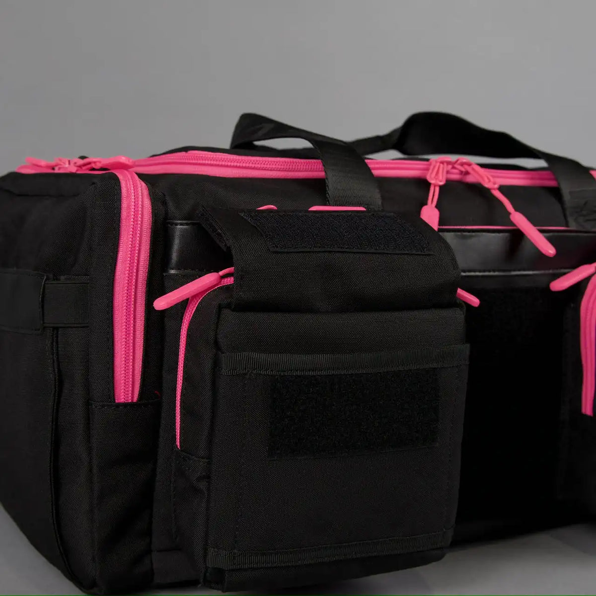 30L Perfect Duffle Bag Black Neon Pink