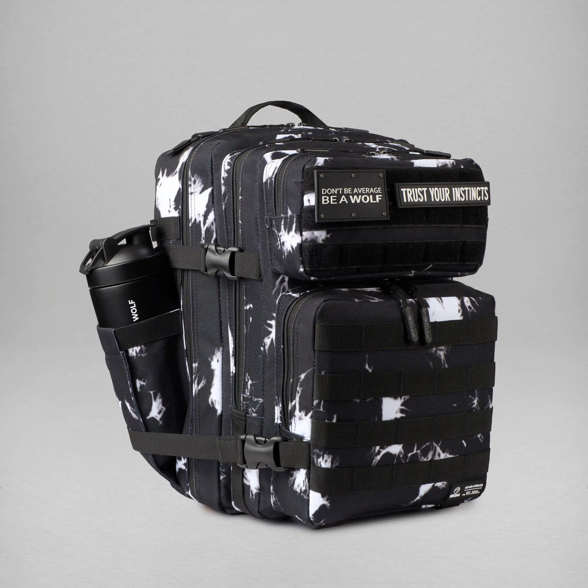 35L Backpack Black Lightning