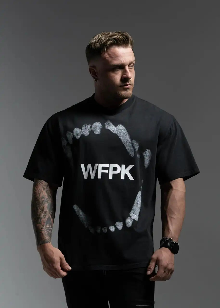 Core "WOLF BITE" Graphic T-Shirt