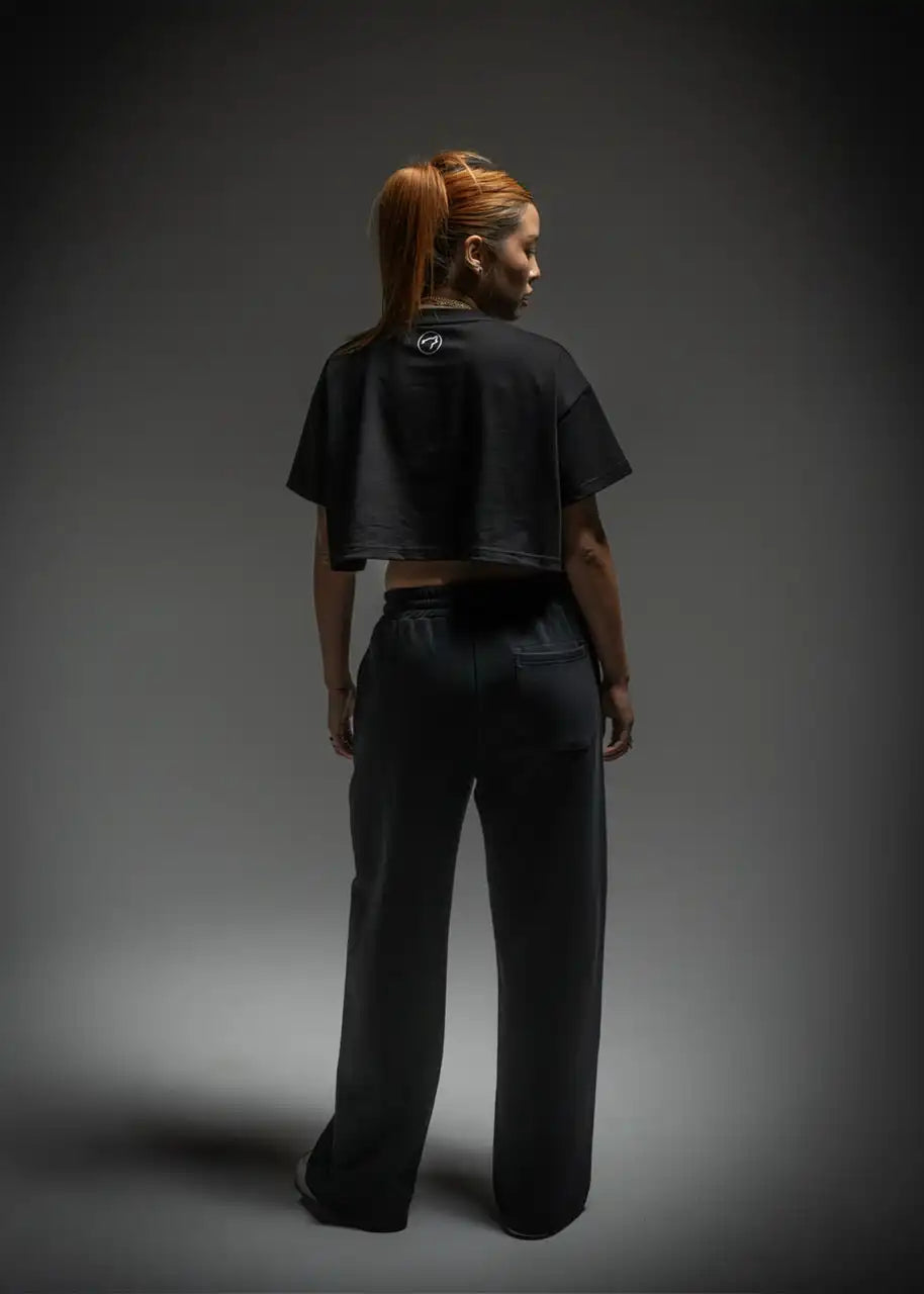 Old London Cropped Tee