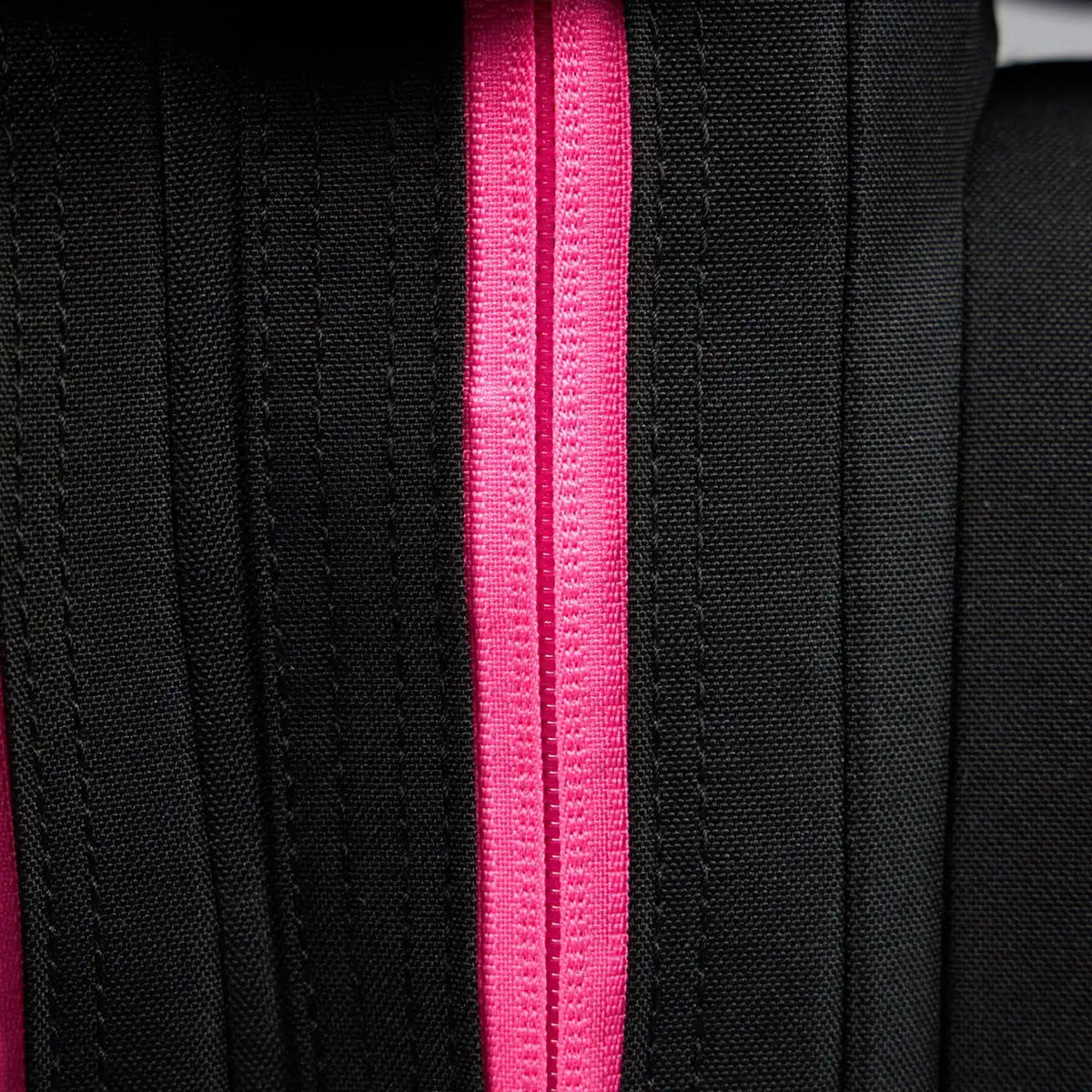 35L Black Neon Pink Meal Prep Management