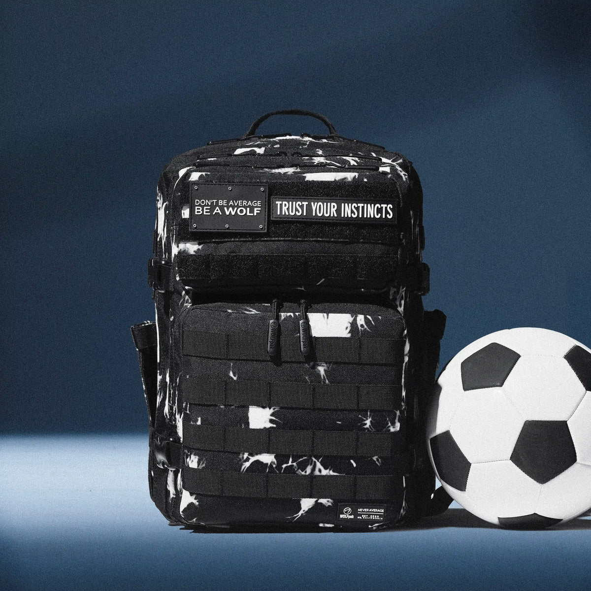 35L Backpack Black Lightning