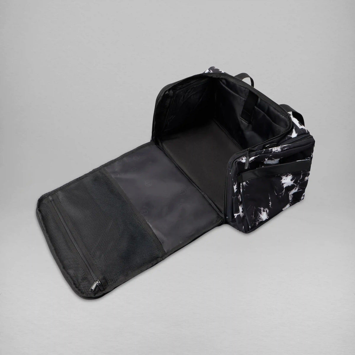 30L Perfect Duffle Bag Black Lightning