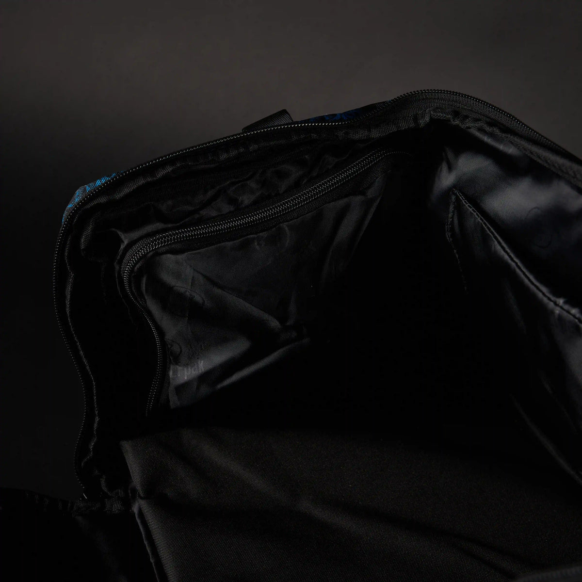 30L Perfect Duffle Bag Dead Men Tell No Tales Sale
