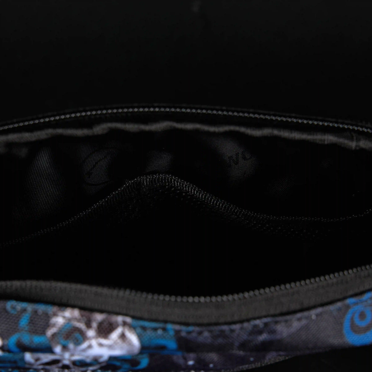 Crossbody Pack Dead Men Tell No Tales Sale