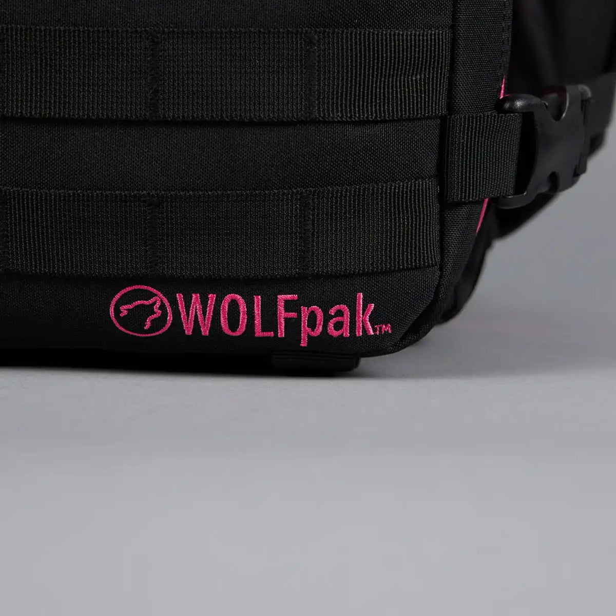 35L Black Neon Pink Meal Prep Management