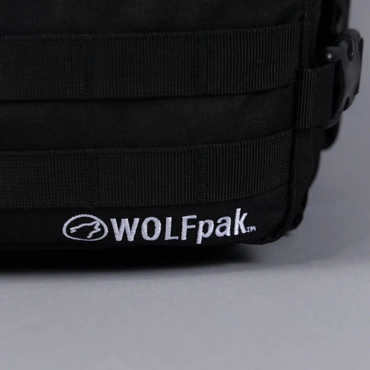 25L Backpack Power Slap Black